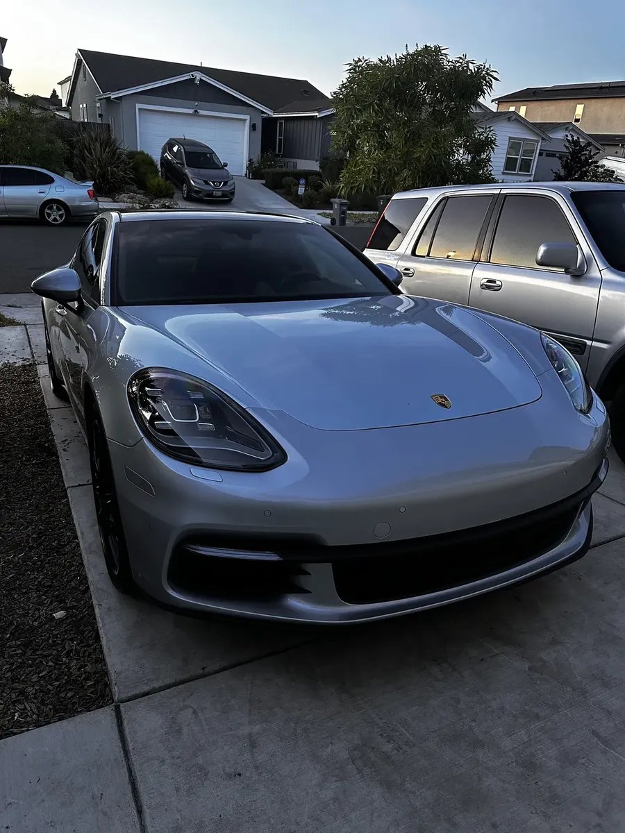 Miguel's mobile car detailing service vehicle serving Cloverdale, California